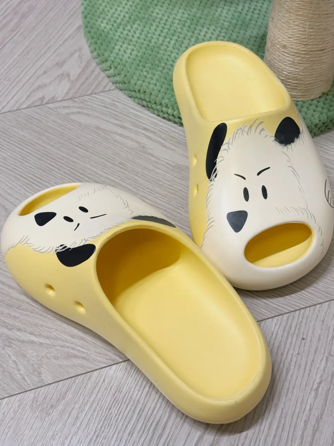 超可爱的奶黄小狗拖鞋!夏日必备萌到心坎